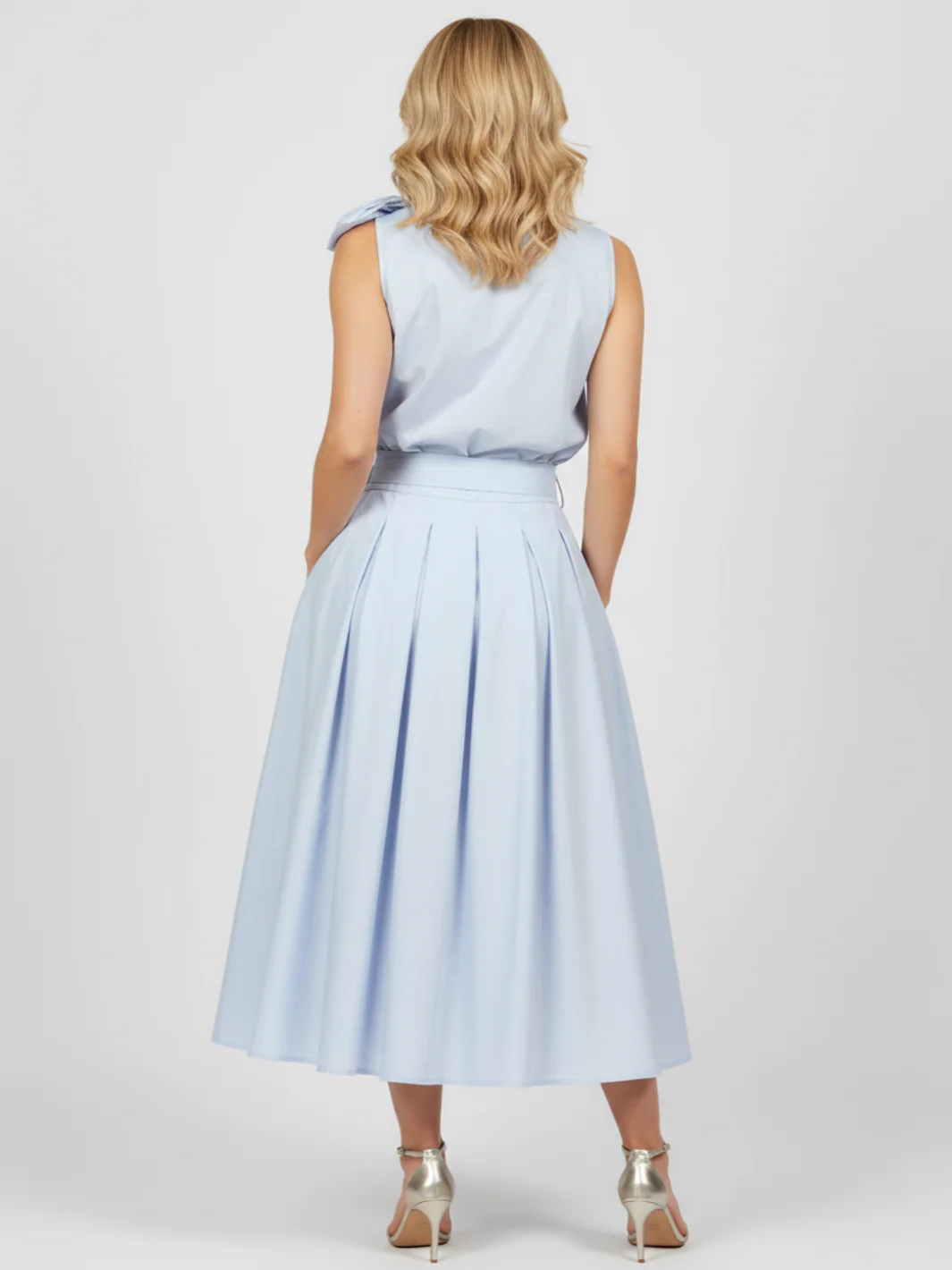 Lil Jen Blair Cotton Skirt In Powder Blue - Image 5