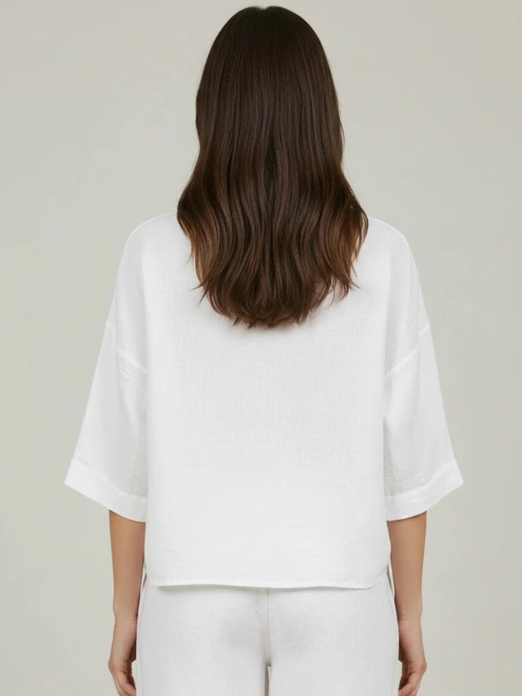 Lil Jen Phoebe Linen Top In White - Image 4