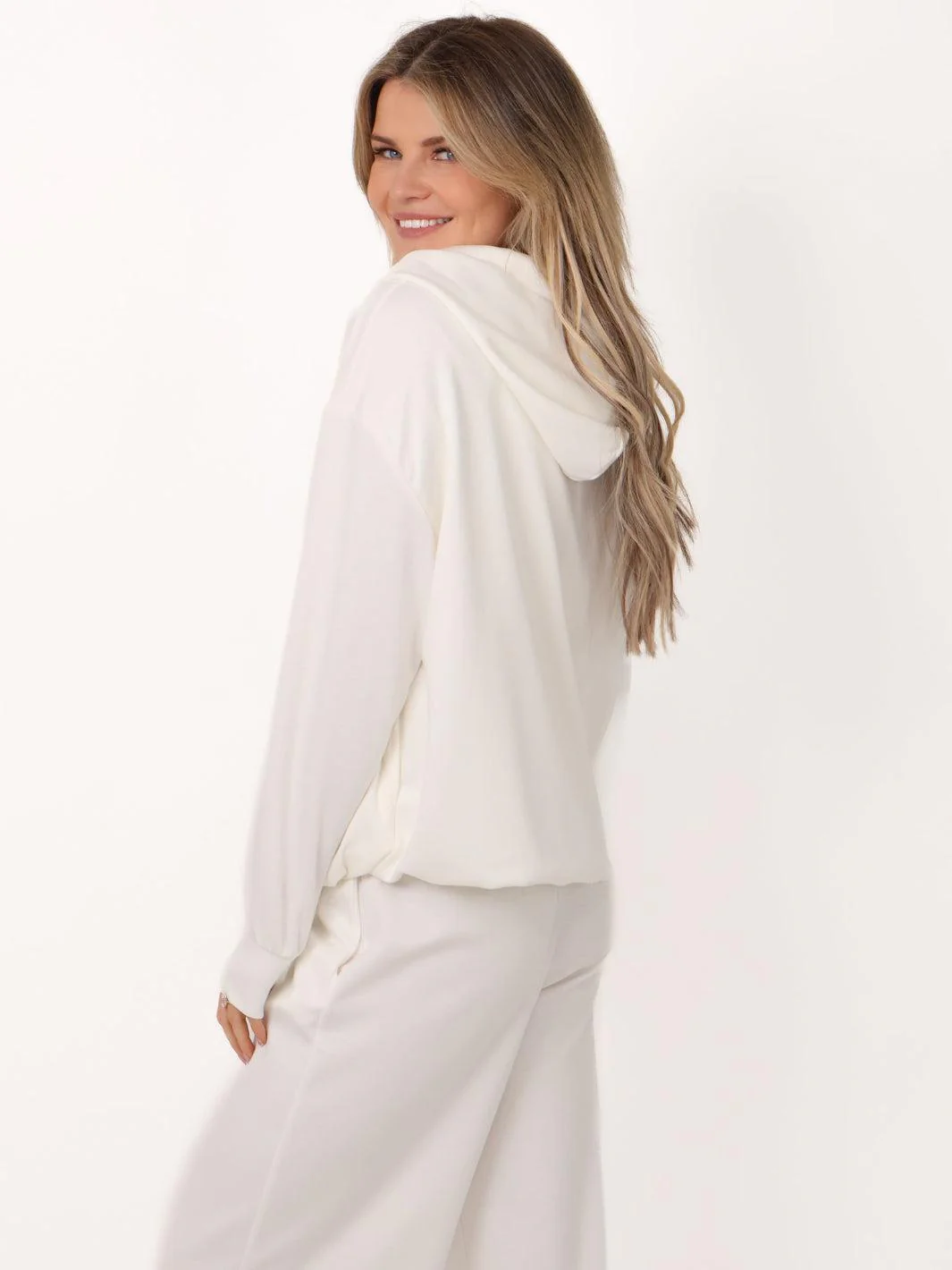 Lil Jen Willow Zip Hoodie In Cream - Image 4